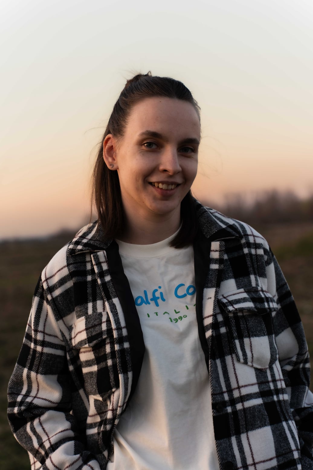 Despre Sandy Hair Styling in Lugoj